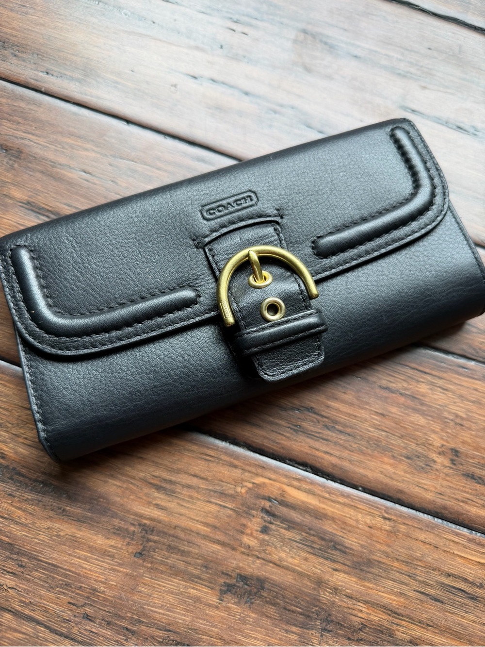 COACH Campbell Leather Buckle Slim Envelope Wallet